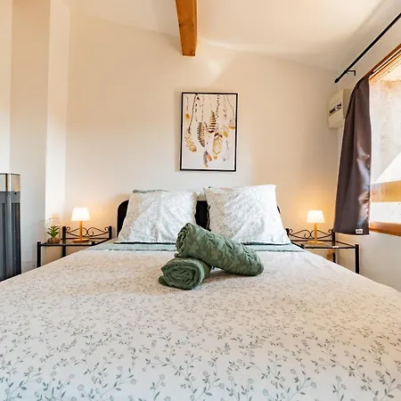 Studio Cosy Tout Confort Coeur Historique De Bedarieux Bédarieux
